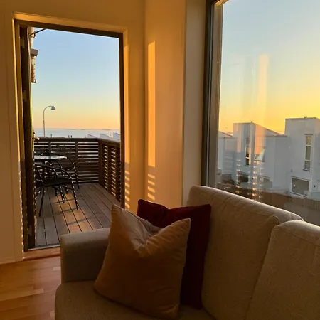 Modern 3-bedroom House With Sea-view 別荘 ソラ